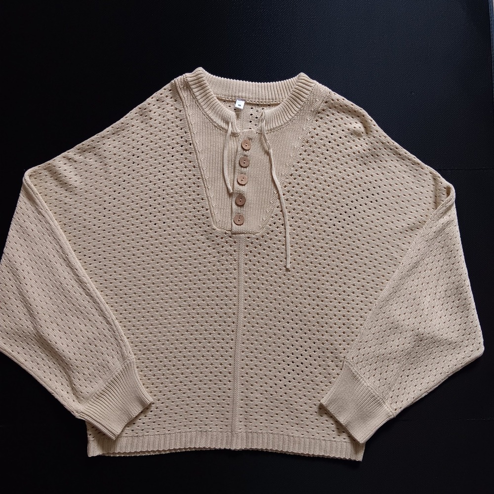 Fashion Henley Sweater Womens Medium Beige NWT Open Knit QX-YJ0067 Long Sleeve